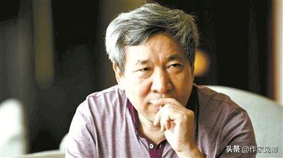 陕西作家贾平凹，在中国文坛什么地位？能排前三吗？