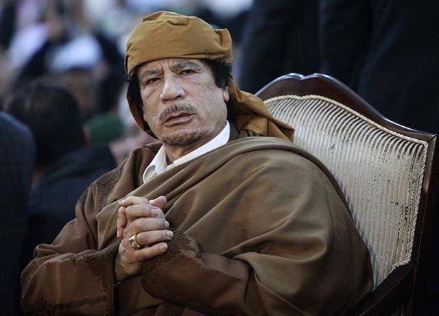 卡扎菲女保镖死得多惨_卡扎菲死_卡扎菲怎么死的