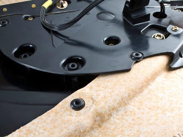 影响超声波塑料焊接主要的工艺因素你知道多少