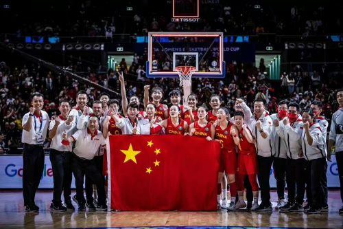 内蒙古农信<strong>篮球</strong>俱乐部助力中国女篮勇夺世界杯亚军，我们等了28年