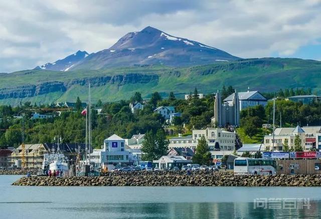 冰岛是个什么样的国家，在冰岛生活会怎么样？