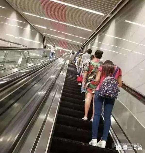 公共场合的扶梯“左行右立”合理吗？左行的话，楼梯不可以吗？