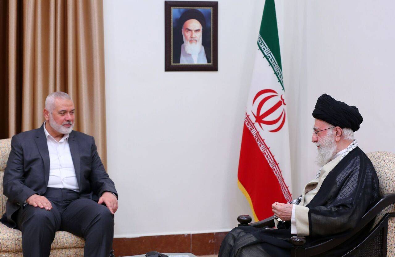 <strong>伊朗</strong>最高领袖哈梅内伊会见哈马斯领导人哈尼亚