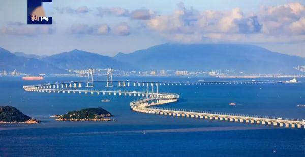港珠澳大桥旅游试运营将于下周五开通_黄立行与徐静蕾吻戏