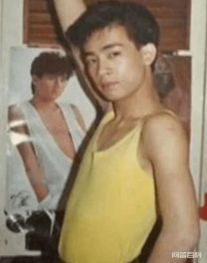 26年后再看陈小春：和应采儿结婚生子，是他一生最大的幸运