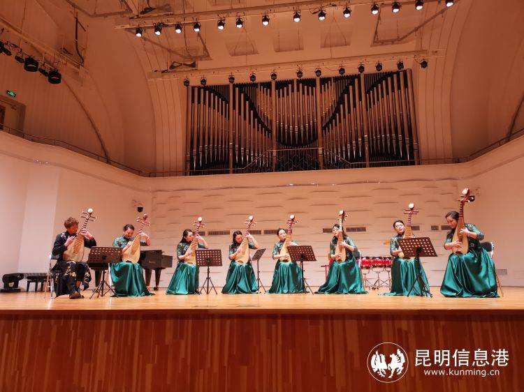 于源春“人间四季”琵琶专场音乐会在云南省大剧院精彩上演
