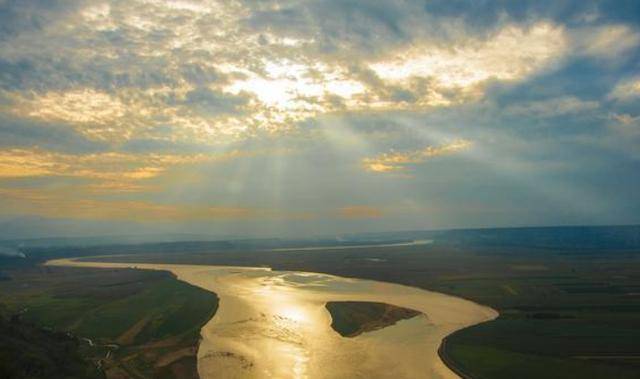 关于黄河下游“地上河”变成“地下河”的设想