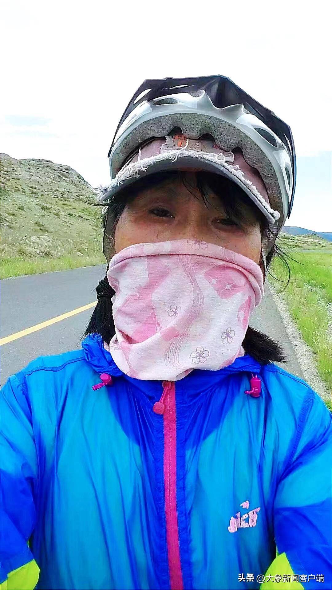 “65岁阿姨离婚后8年骑行12国”热搜过后丨面孔