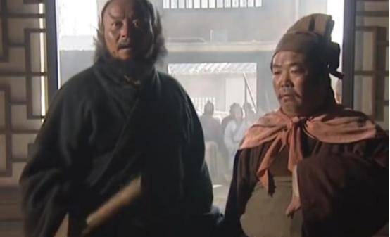 《水浒传》里，挑唆武大郎的卖梨郓哥，他最后是什么结局
