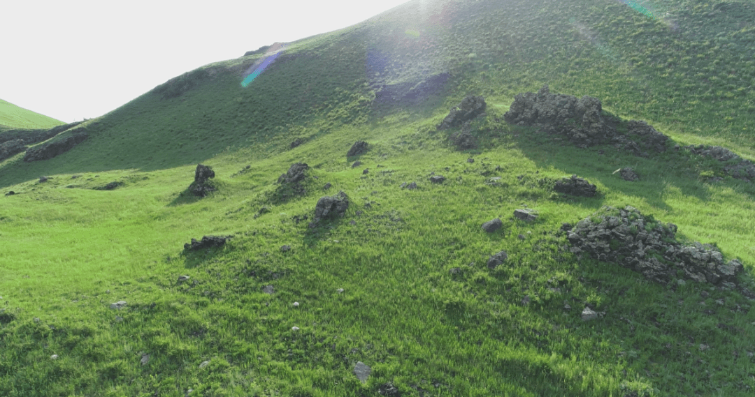 带你探寻《狼图腾》的另一处拍摄地——锡林郭勒草原火山地质公园