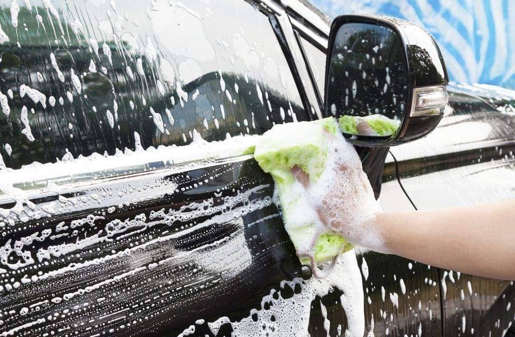 漆面对<strong>二手</strong>车价值的影响以及正确的洗车方式