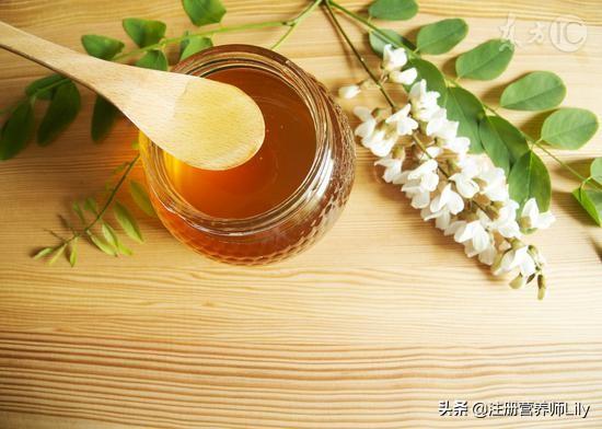 减肥蜂蜜可以吃吗 蜂蜜怎么吃才能减肥？