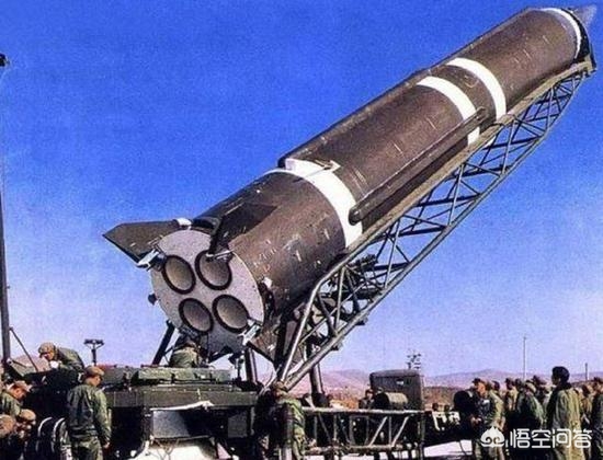 印度试射烈火5导弹 印度烈火5导弹再次试射成功，这枚被印度人寄予厚望的导弹到底是什么水平？
